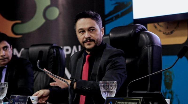 Lei de Max Fleury garante exames laboratoriais em domicÃlio para pacientes acamados e com mobilidade reduzida em AraguaÃna