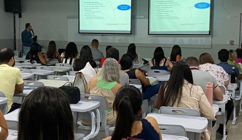 Profissionais da saúde de Araguaína recebem capacitação de hansenologista do HDT-UFT