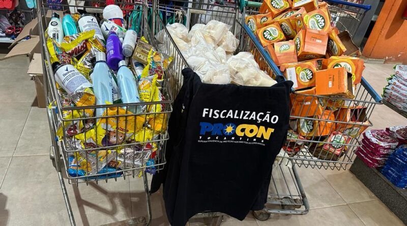 Procon Tocantins apreende mais de 1.400 produtos vencidos em comércios de Paraíso