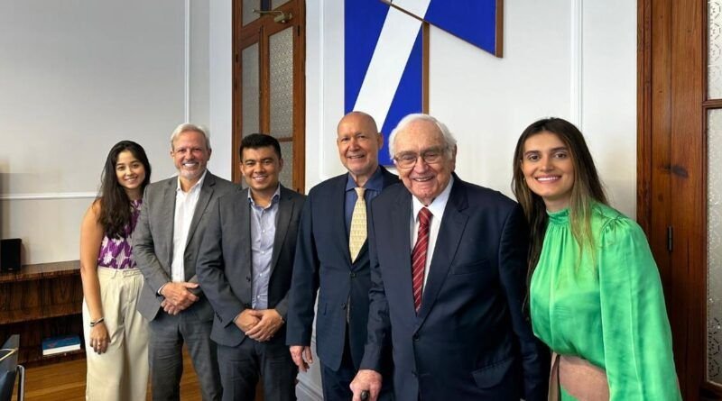 Presidente da Comissão do Concurso da Assembleia discute com FGV últimos detalhes do edital