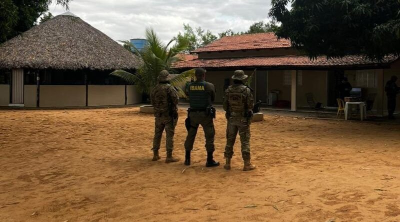 PF e IBAMA interditam pousadas construídas irregularmente na Ilha do Bananal