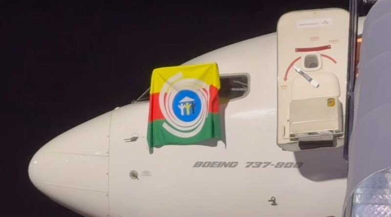 Cerca de 100 passageiros desembarcam e 50 embarcam no voo inaugural da GOL em Araguaína