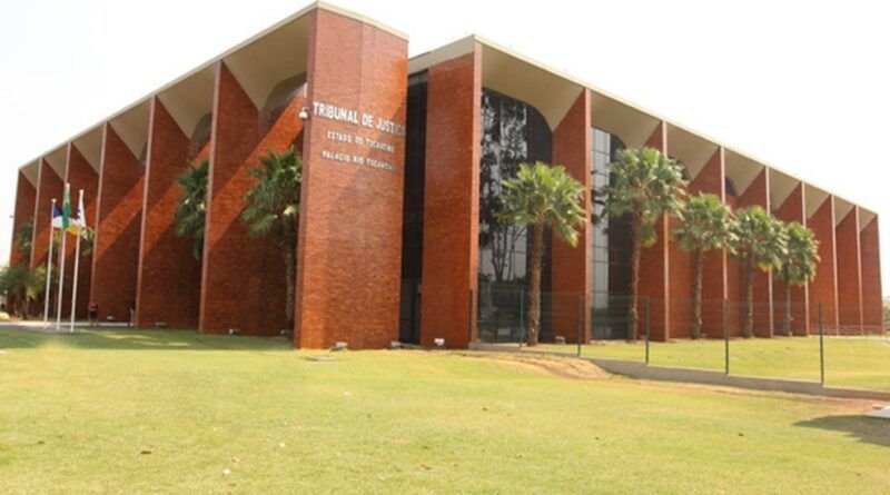 Caem as máscaras no judiciário tocantinense