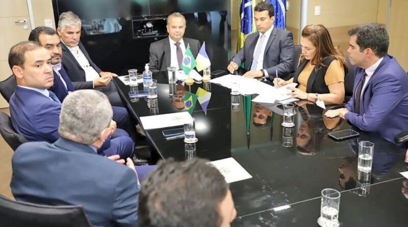 Governador Wanderlei Barbosa reúne-se com ministro do Desenvolvimento Regional Rogério Marinho em busca de recursos para os municÃpios tocantinenses