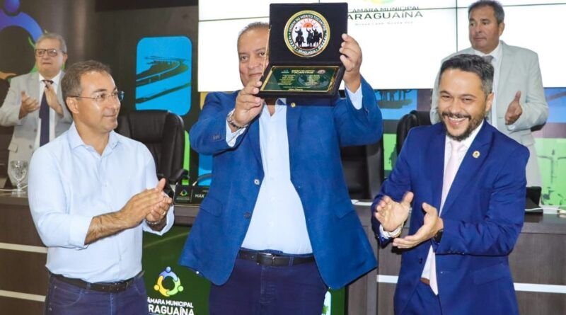 Câmara de AraguaÃna concede 1ª Medalha de Honra ao Mérito Tocantins ao senador Eduardo Gomes