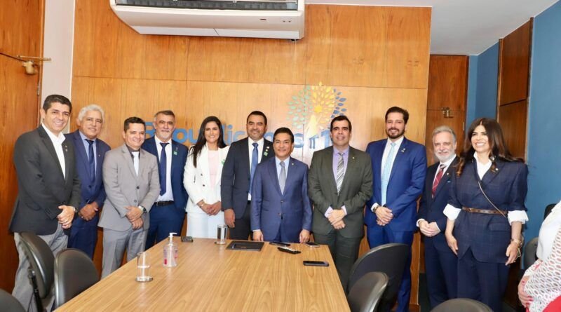 Liderada por Amélio e Wanderlei, comitiva do Tocantins participa da celebração de 20 anos do Republicanos em Brasília