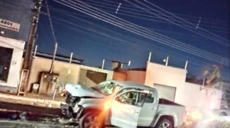 Noite de sábado tem atropelamento e colisões em série em Araguaína