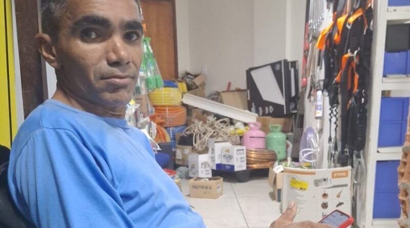 Homem é morto com mata-leão após discussão em AraguaÃna