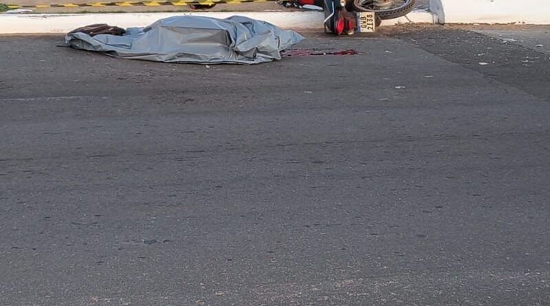 Motociclista morre e outro fica gravemente ferido após acidente na Via Lago em Araguaína