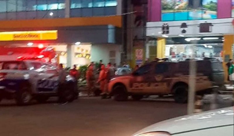 PM aposentada fica com bala alojada na virilha após disparo acidental da própria arma